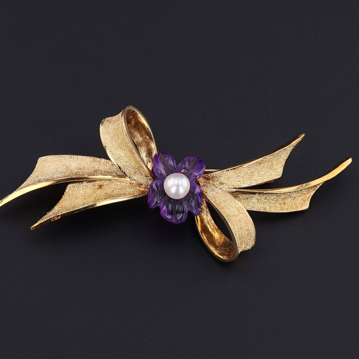 Vintage Amethyst Flower Bow Brooch of 14k Gold - Trademark Antiques