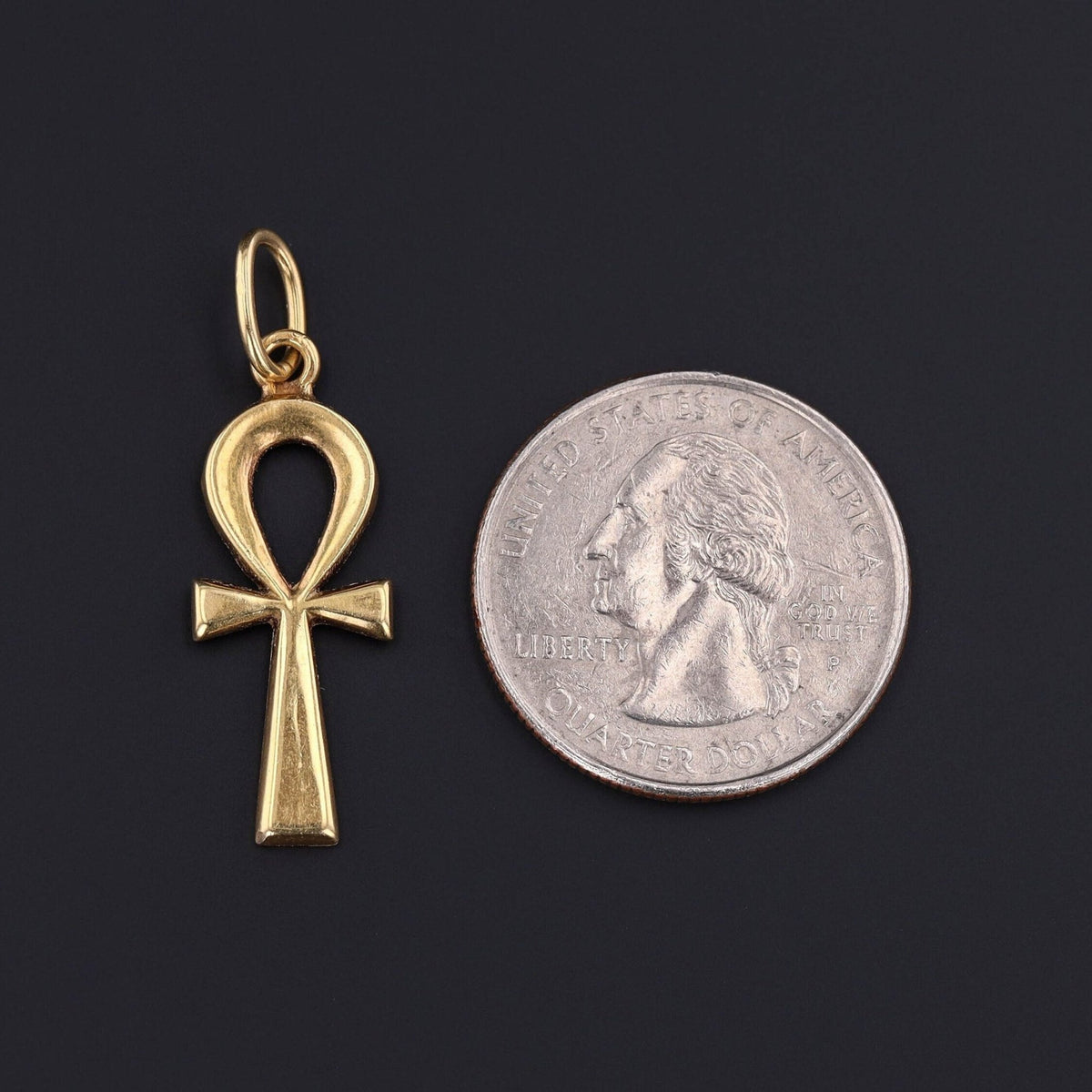 Vintage Ankh Pendant of 18k Gold - Trademark Antiques