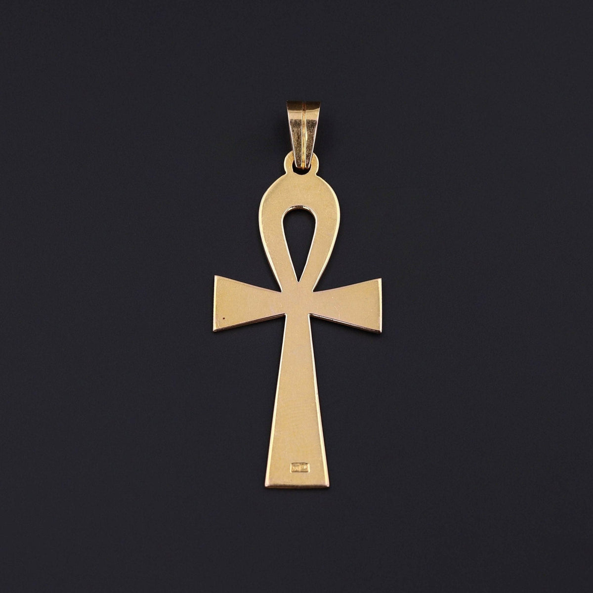 Vintage Ankh Pendant of 18k Gold - Trademark Antiques