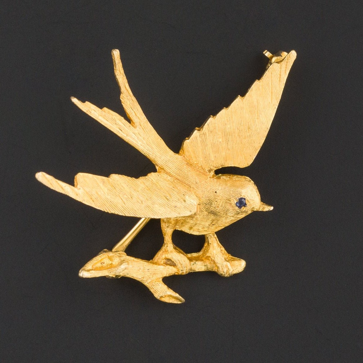 Vintage Bird Brooch of 14k Gold - Trademark Antiques