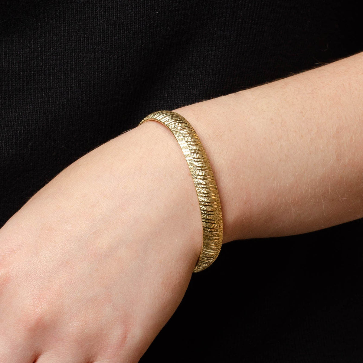 Vintage Bracelet of 14k Gold - Trademark Antiques