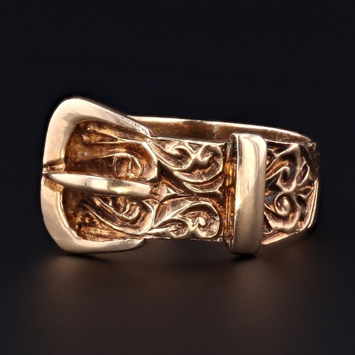 Vintage Buckle Ring | 9ct Gold Ring - Trademark Antiques