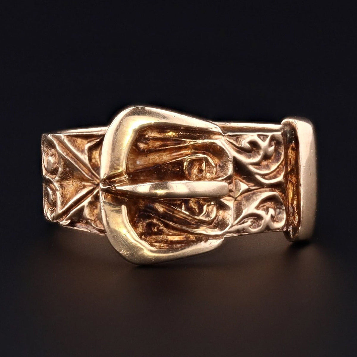Vintage Buckle Ring | 9ct Gold Ring - Trademark Antiques