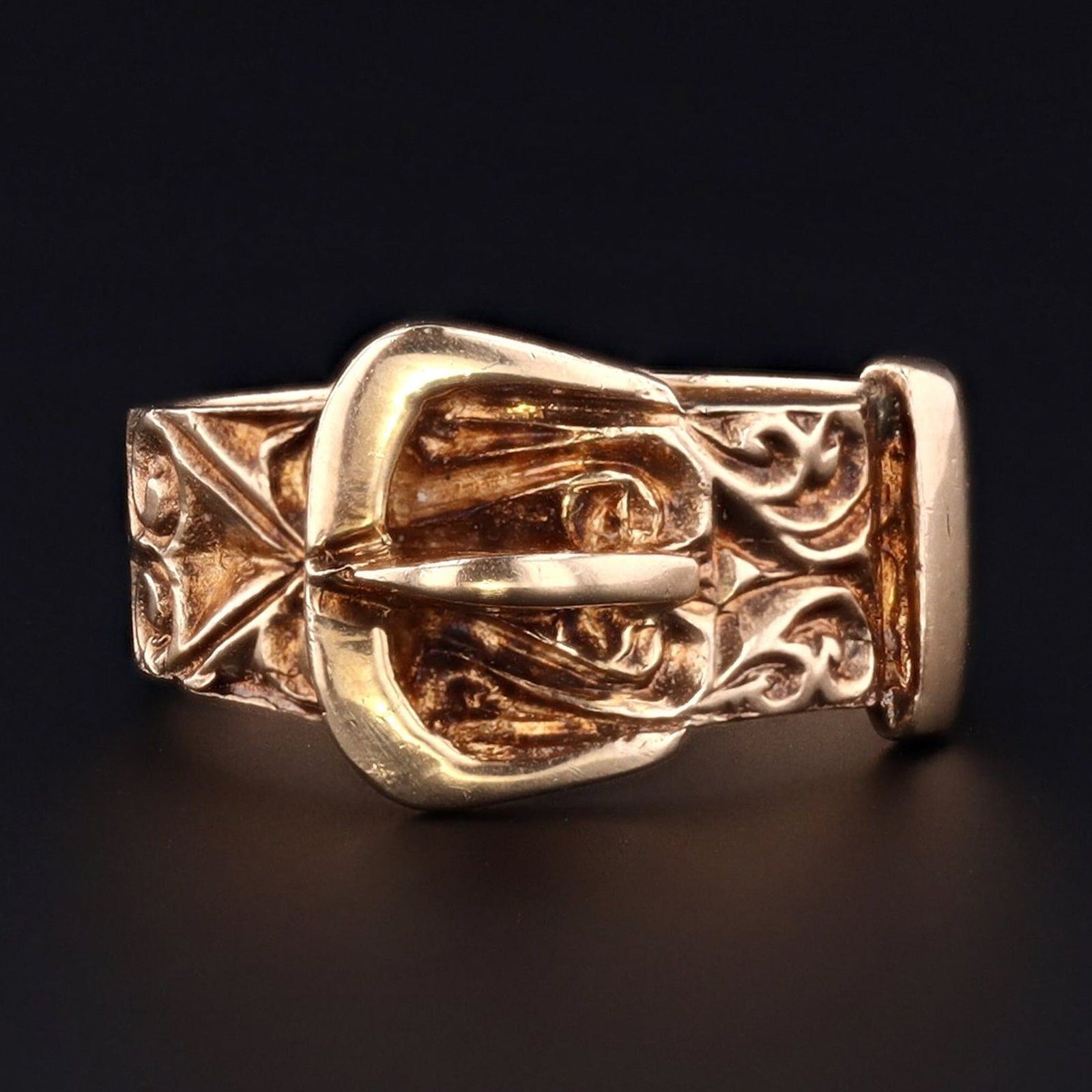 Vintage Buckle Ring | 9ct Gold Ring - Trademark Antiques
