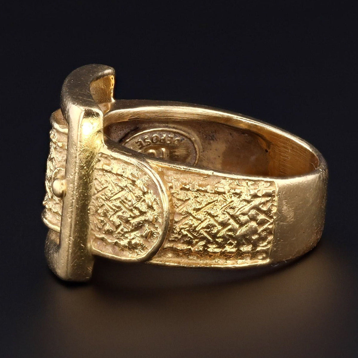 Vintage Buckle Ring of 18k Gold - Trademark Antiques