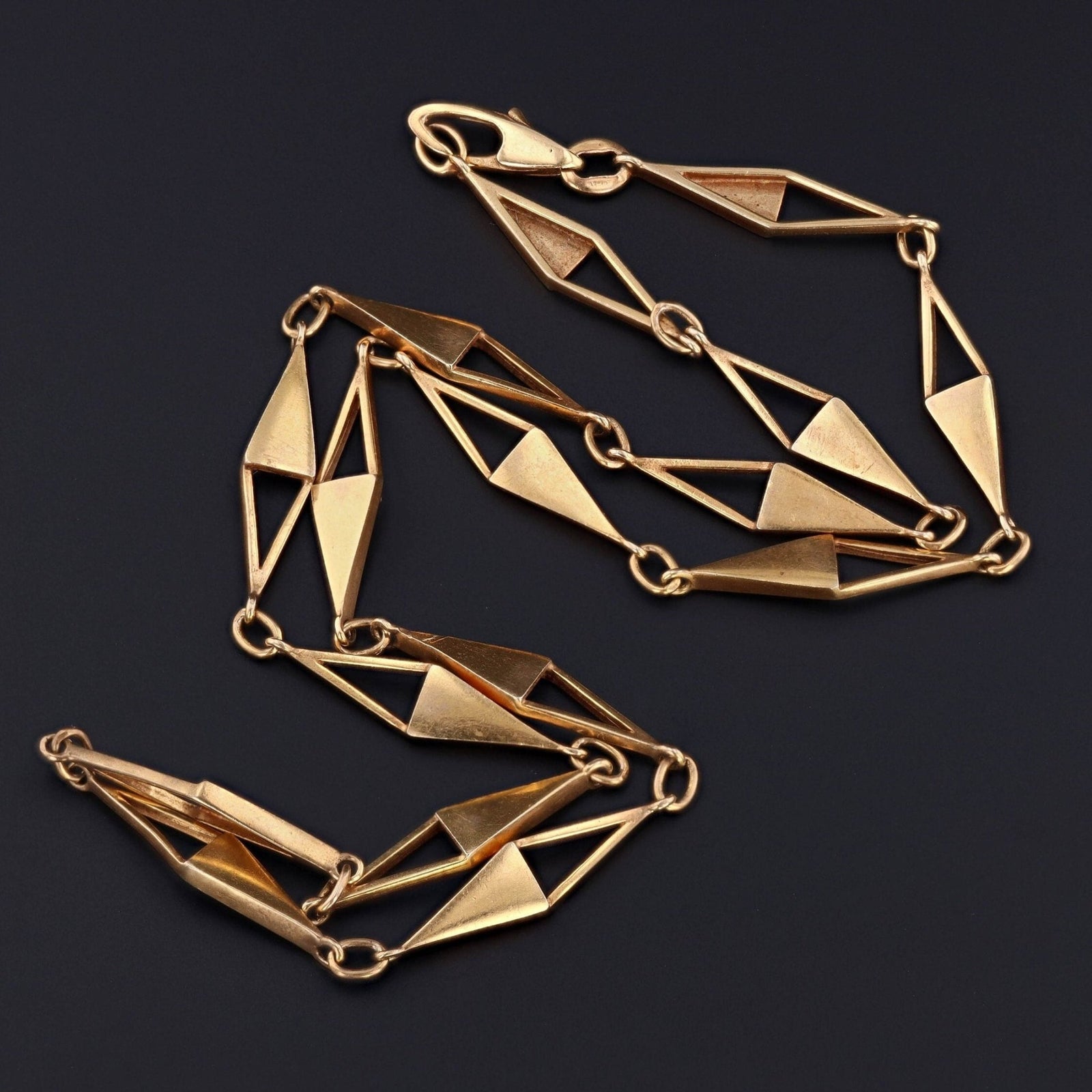 Vintage Chain of 9ct Gold - Trademark Antiques