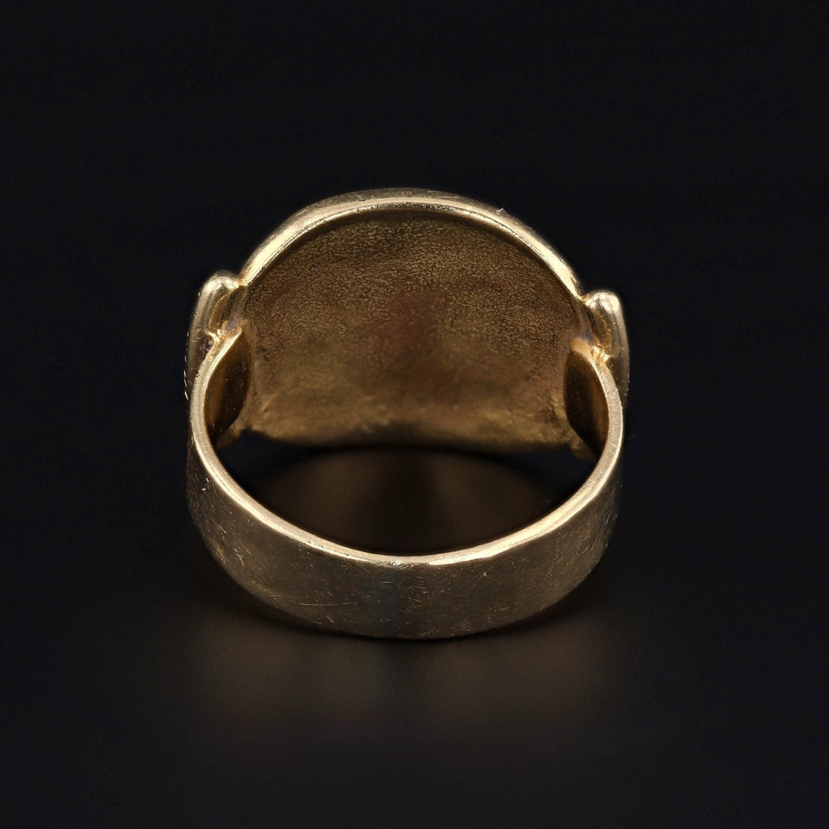 Vintage Charioteer Unisex Ring of 18k Gold - Trademark Antiques