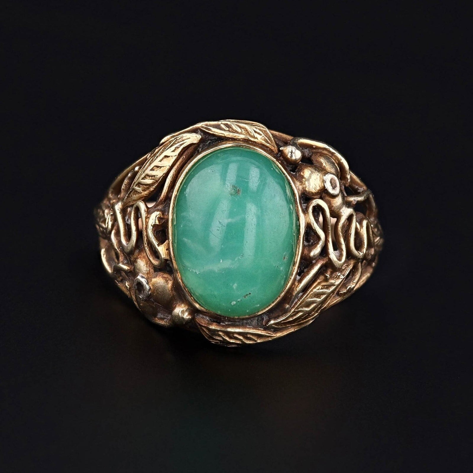 Vintage Chrysoprase Ring of 14k Gold - Trademark Antiques