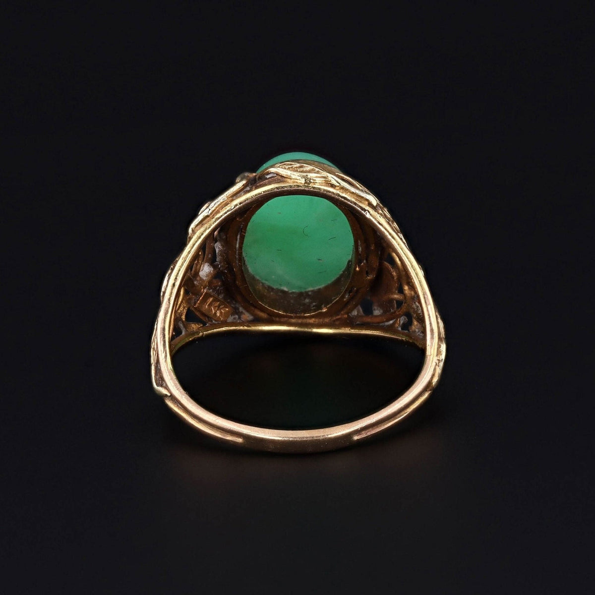 Vintage Chrysoprase Ring of 14k Gold - Trademark Antiques
