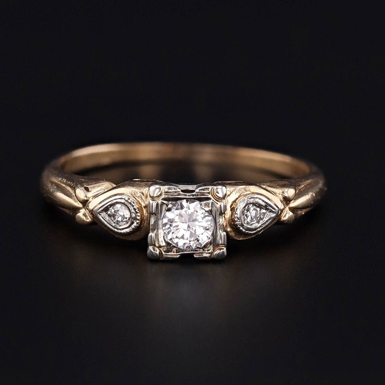 Vintage Diamond Engagement Ring of 14k Gold - Trademark Antiques