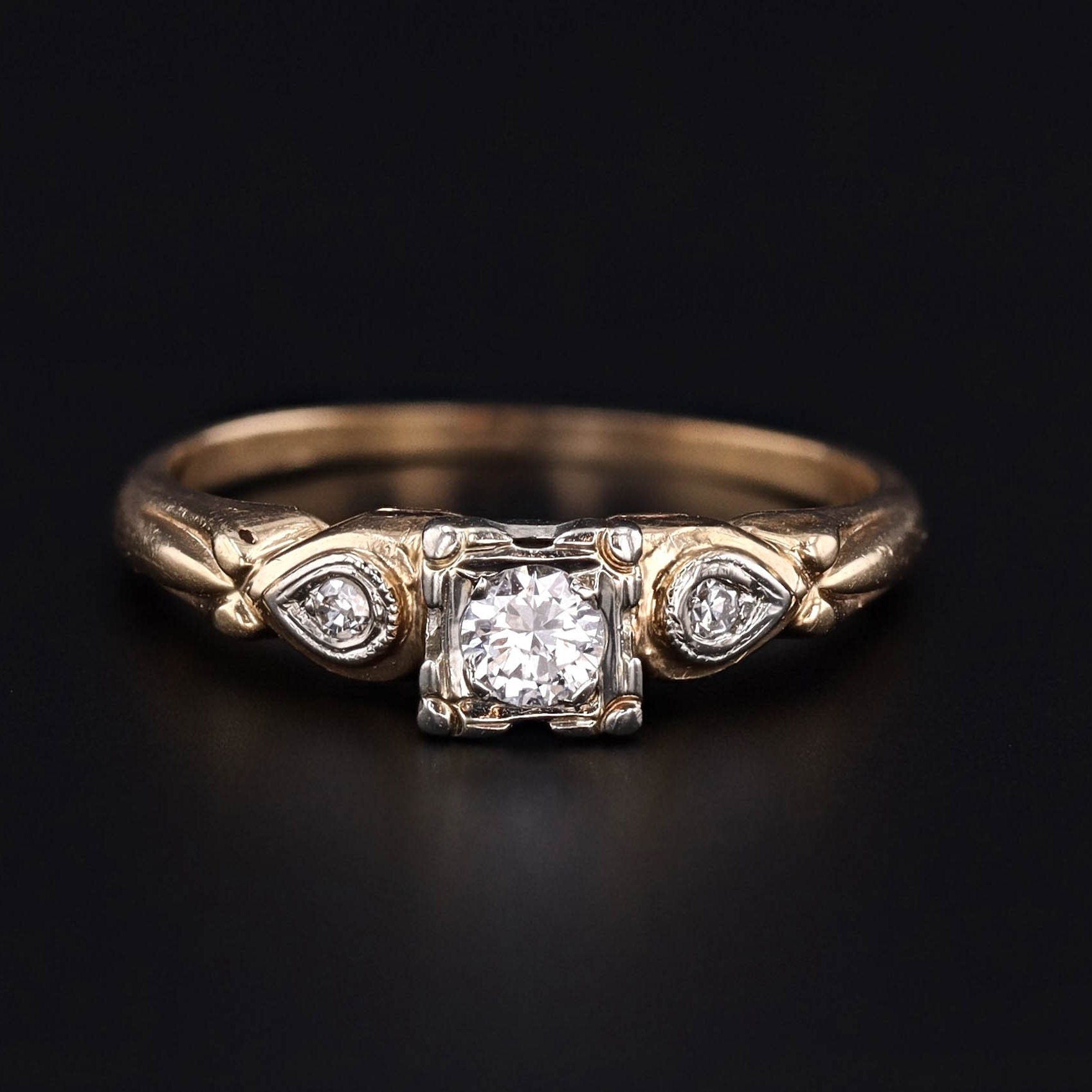 Vintage Diamond Engagement Ring of 14k Gold - Trademark Antiques