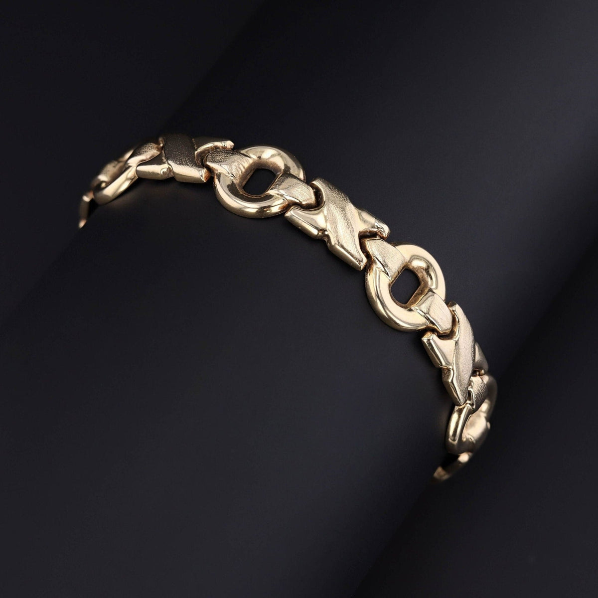 Vintage Estate Bracelet of 14k Gold with X and O Hugs and Kisses Links - Trademark Antiques