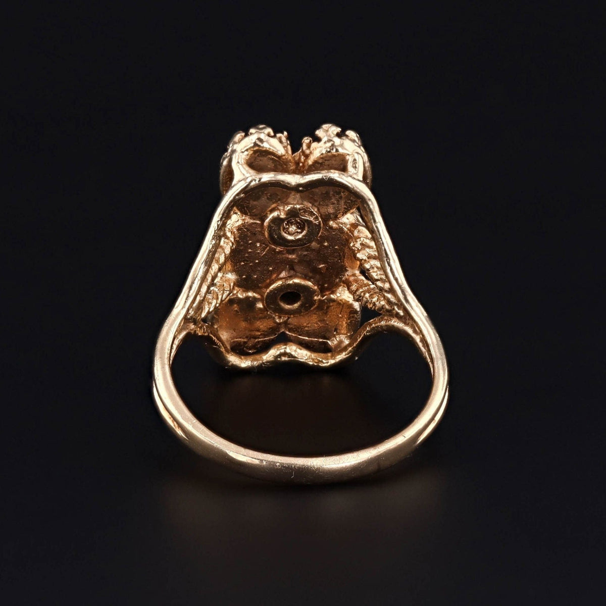 Vintage Garnet and Diamond Ring of 14k Gold - Trademark Antiques