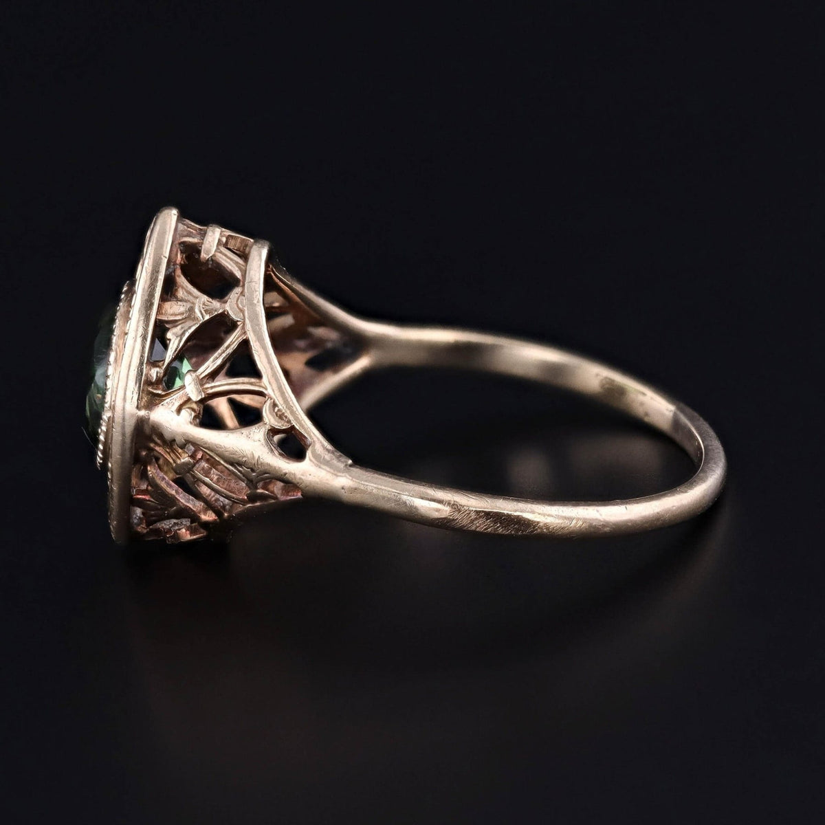 Vintage Green Tourmaline Filigree Ring of 10k Gold - Trademark Antiques