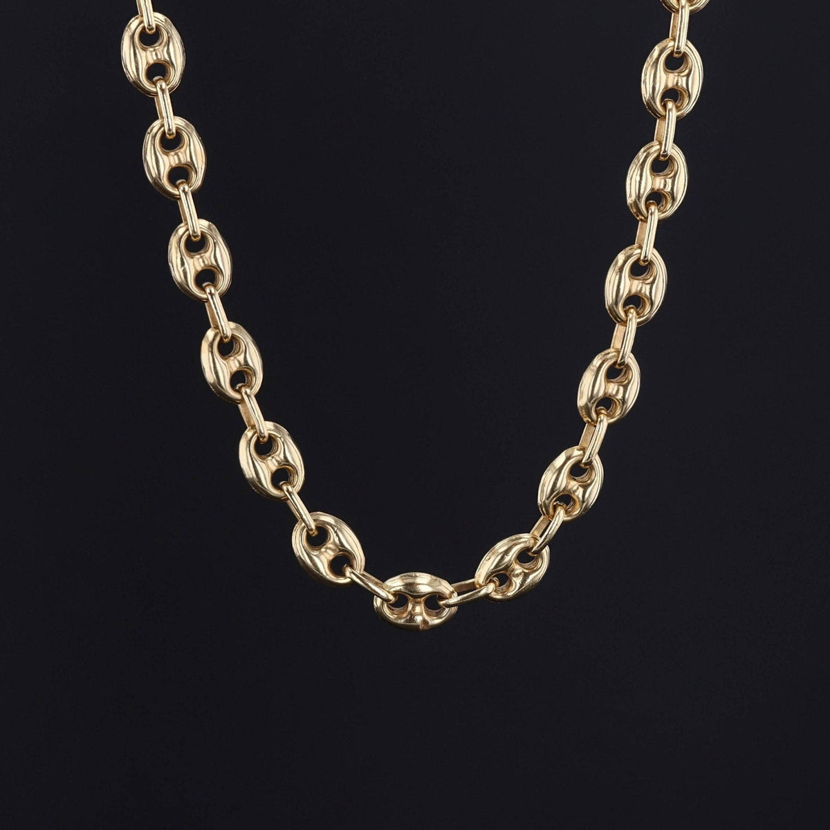 Vintage Gucci Mariner Link Chain of 18k Gold - Trademark Antiques