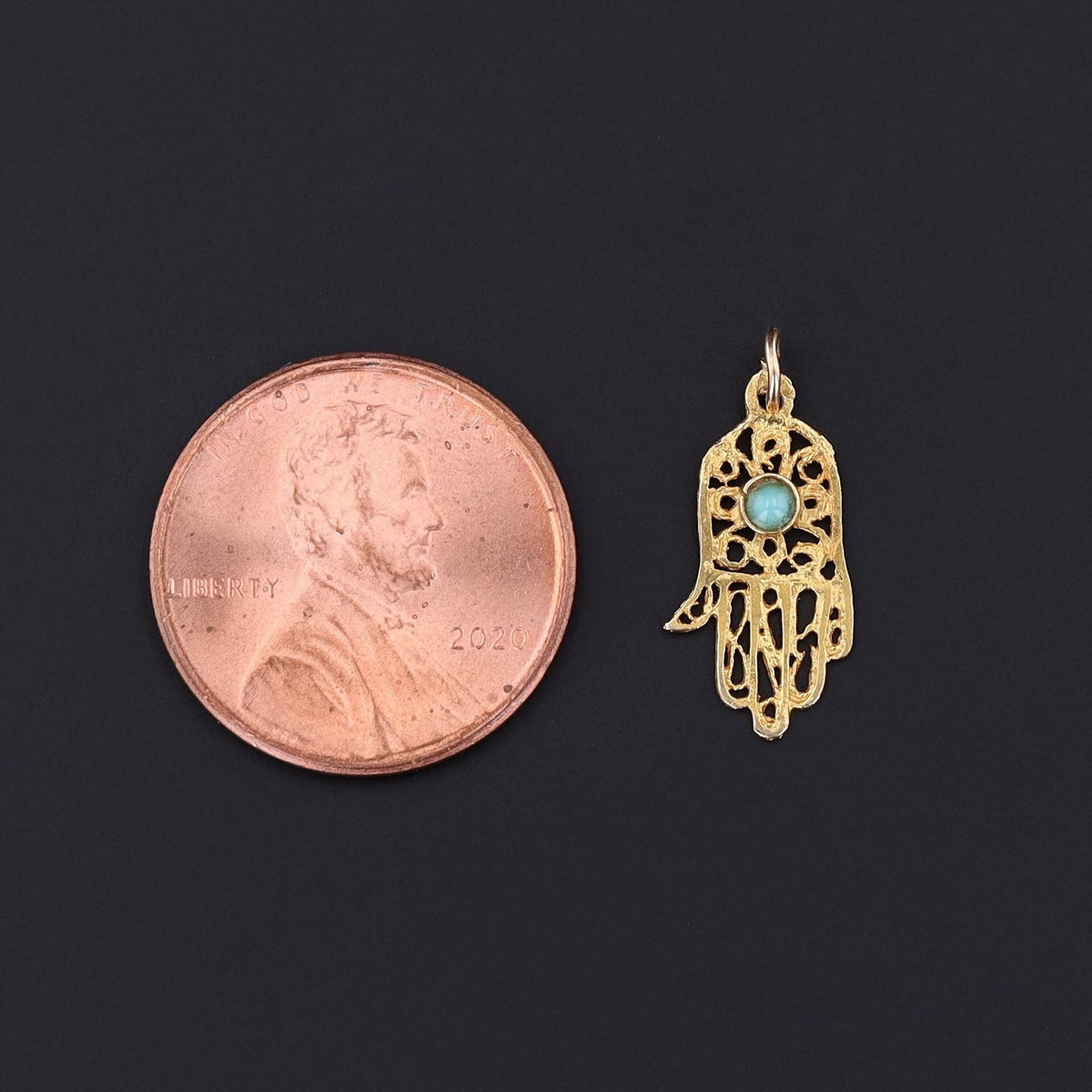Vintage Hamsa Charm | 18k Gold Charm - Trademark Antiques