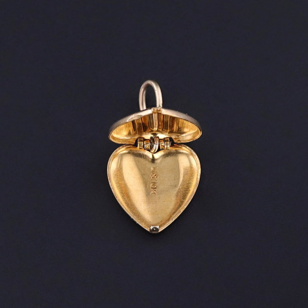 Vintage Heart Locket of 10k Gold - Trademark Antiques