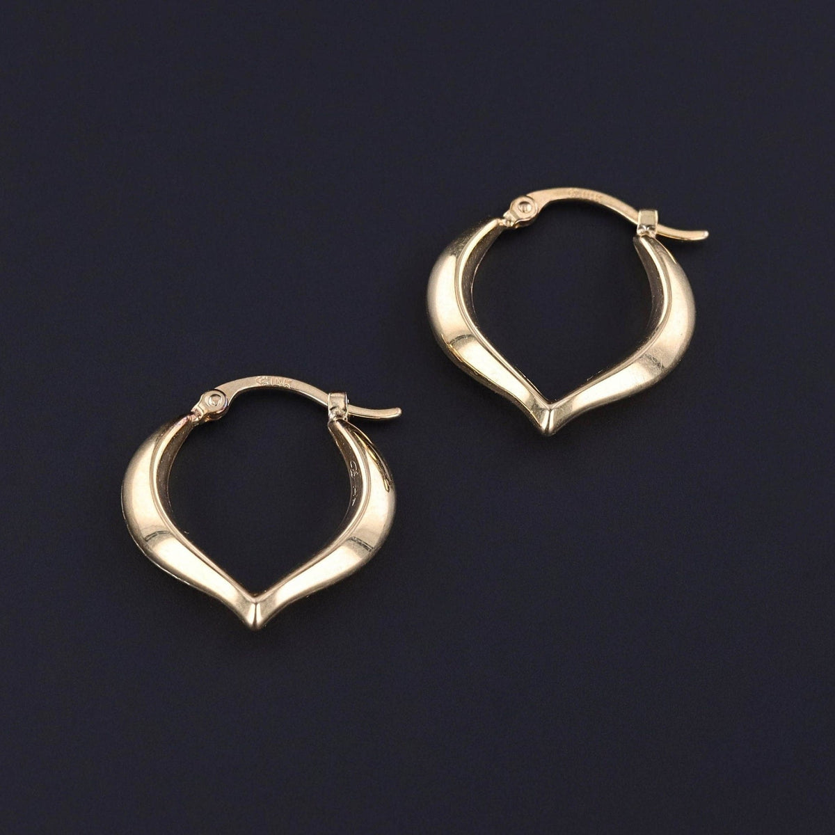 Vintage Heart Shaped Hoop Earrings of 14k Gold - Trademark Antiques