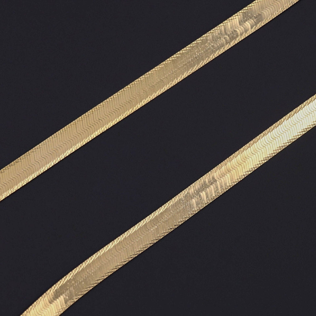 Vintage Herringbone Chain of 14k Gold - Trademark Antiques