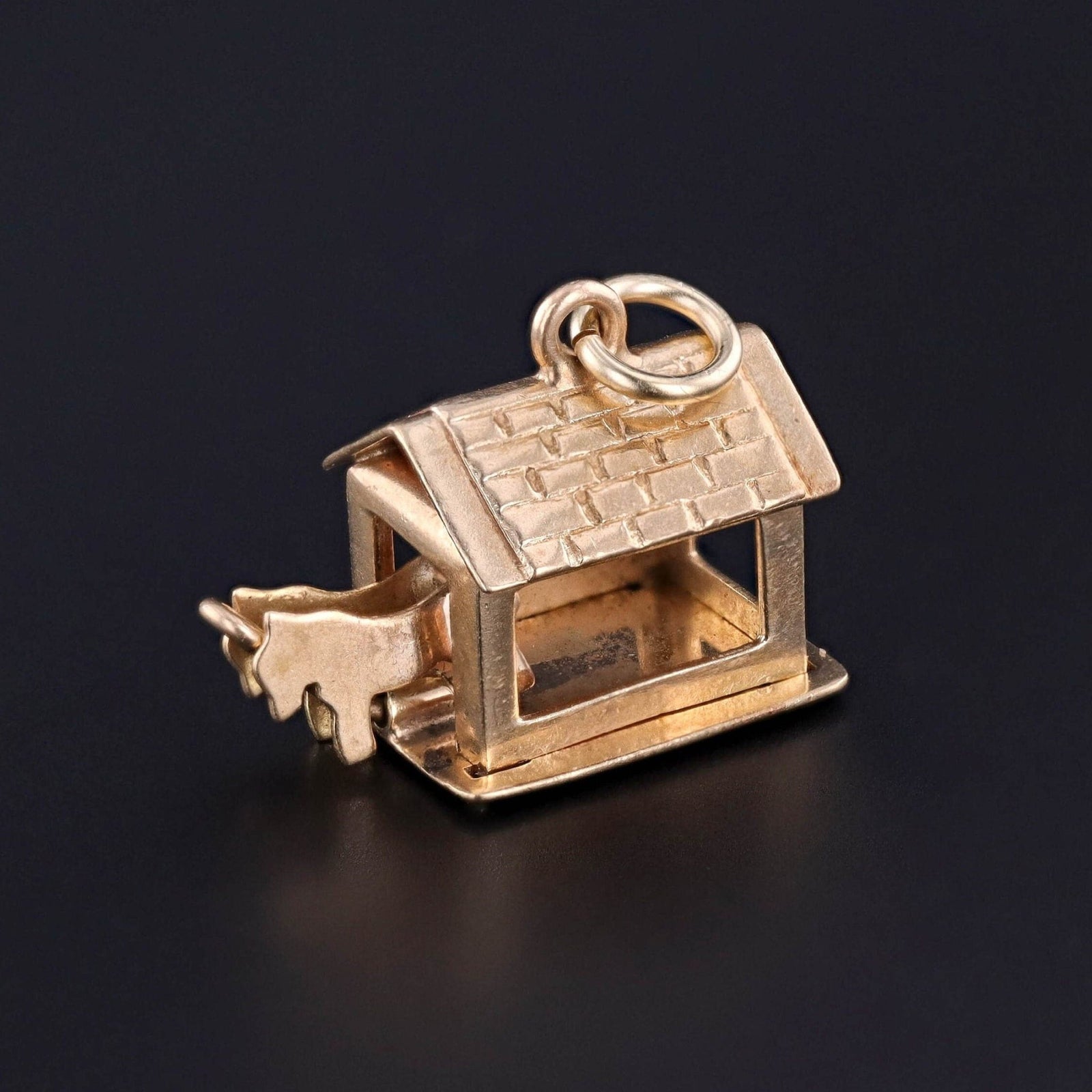 Vintage Horse Stable Charm of 14k Gold - Trademark Antiques