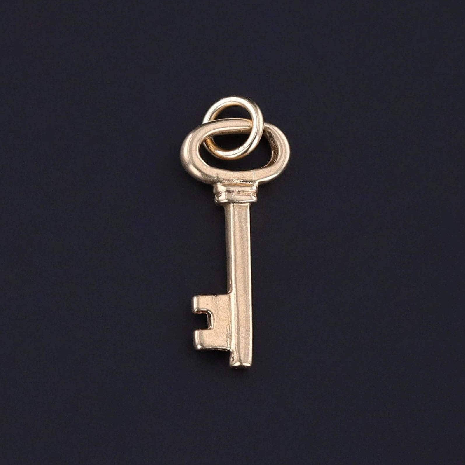 Vintage Key Charm of 14k Gold - Trademark Antiques