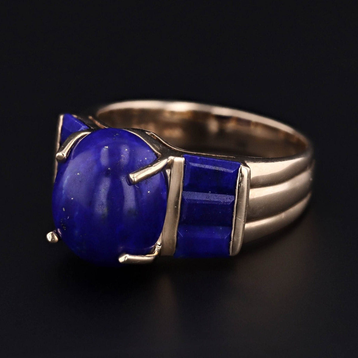 Vintage Lapis Lazuli Ring of 10k Gold - Trademark Antiques