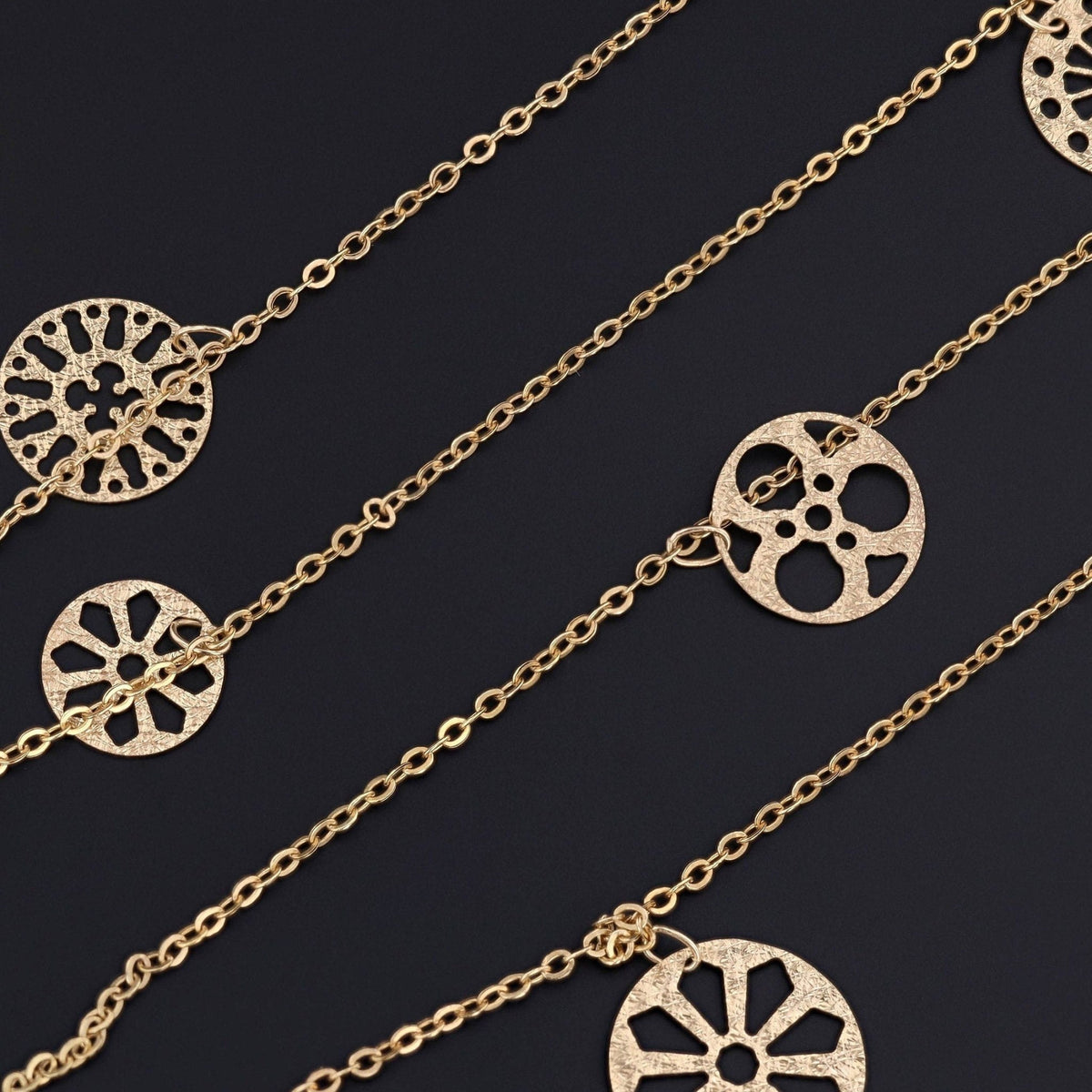 Vintage Medallion Necklace of 14k Gold - Trademark Antiques