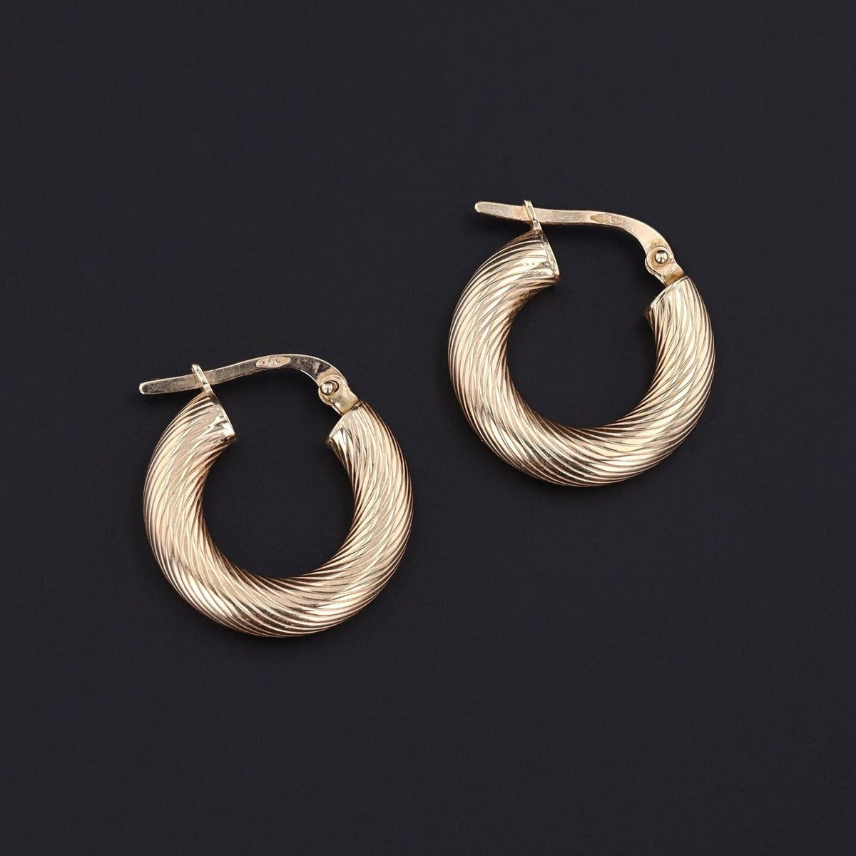 Vintage Medium Size Hoop Earrings of 14k Gold - Trademark Antiques