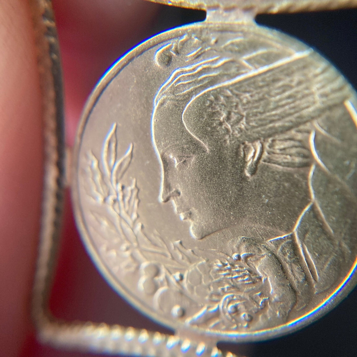 Vintage Mercury Pendant of 18k Gold - Trademark Antiques