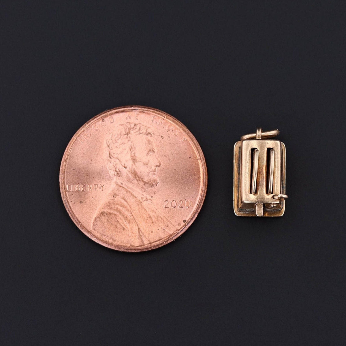 Vintage Moveable Toaster Charm of 10k Gold - Trademark Antiques