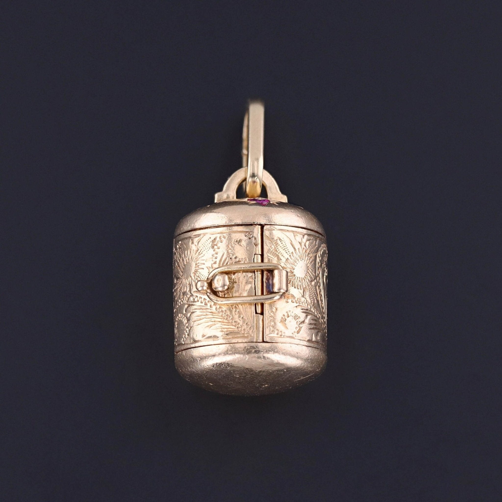 Vintage Multi-Photo Locket Pendant of 14k Gold - Trademark Antiques