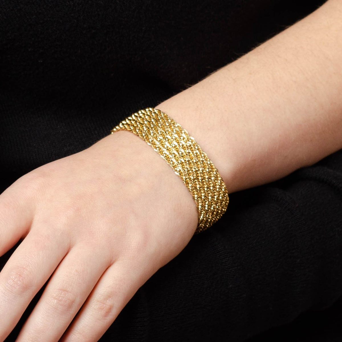 Vintage Necklace and Bracelet Set of 14k Gold - Trademark Antiques