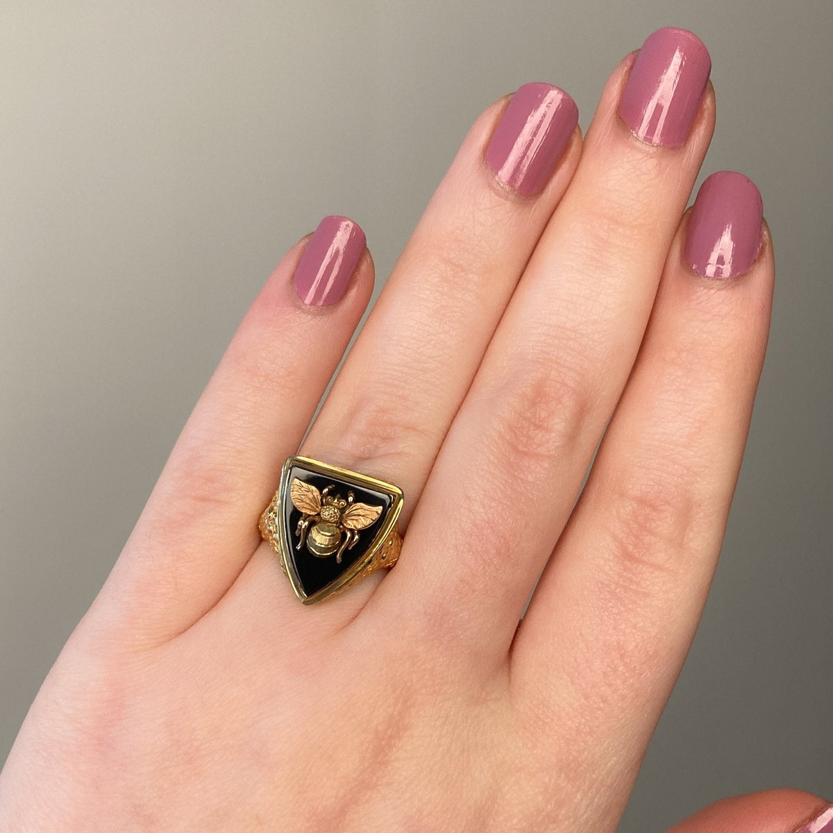 Vintage Onyx Bee Ring of 10k Gold - Trademark Antiques