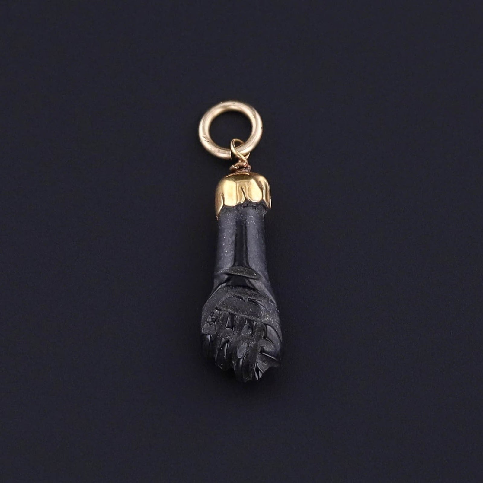 Vintage Onyx Figa Hand Charm of 18k Gold - Trademark Antiques