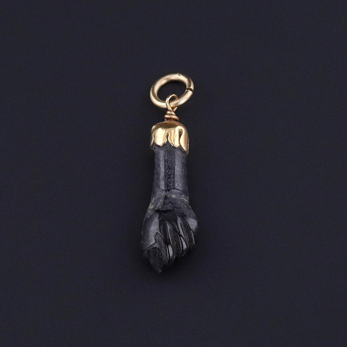 Vintage Onyx Figa Hand Charm of 18k Gold - Trademark Antiques