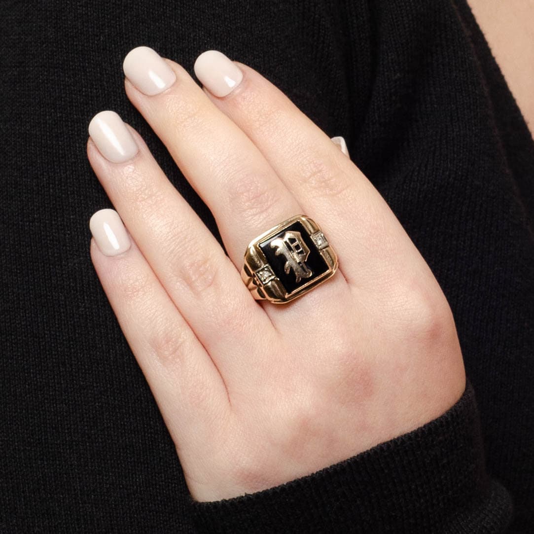 Vintage Onyx &#39;P&#39; Initial Ring of 10k Gold - Trademark Antiques