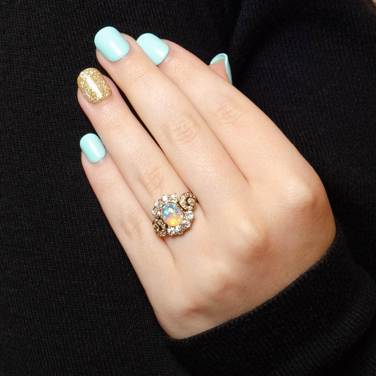 Vintage Opal and Diamond Ring of 18k Gold - Trademark Antiques