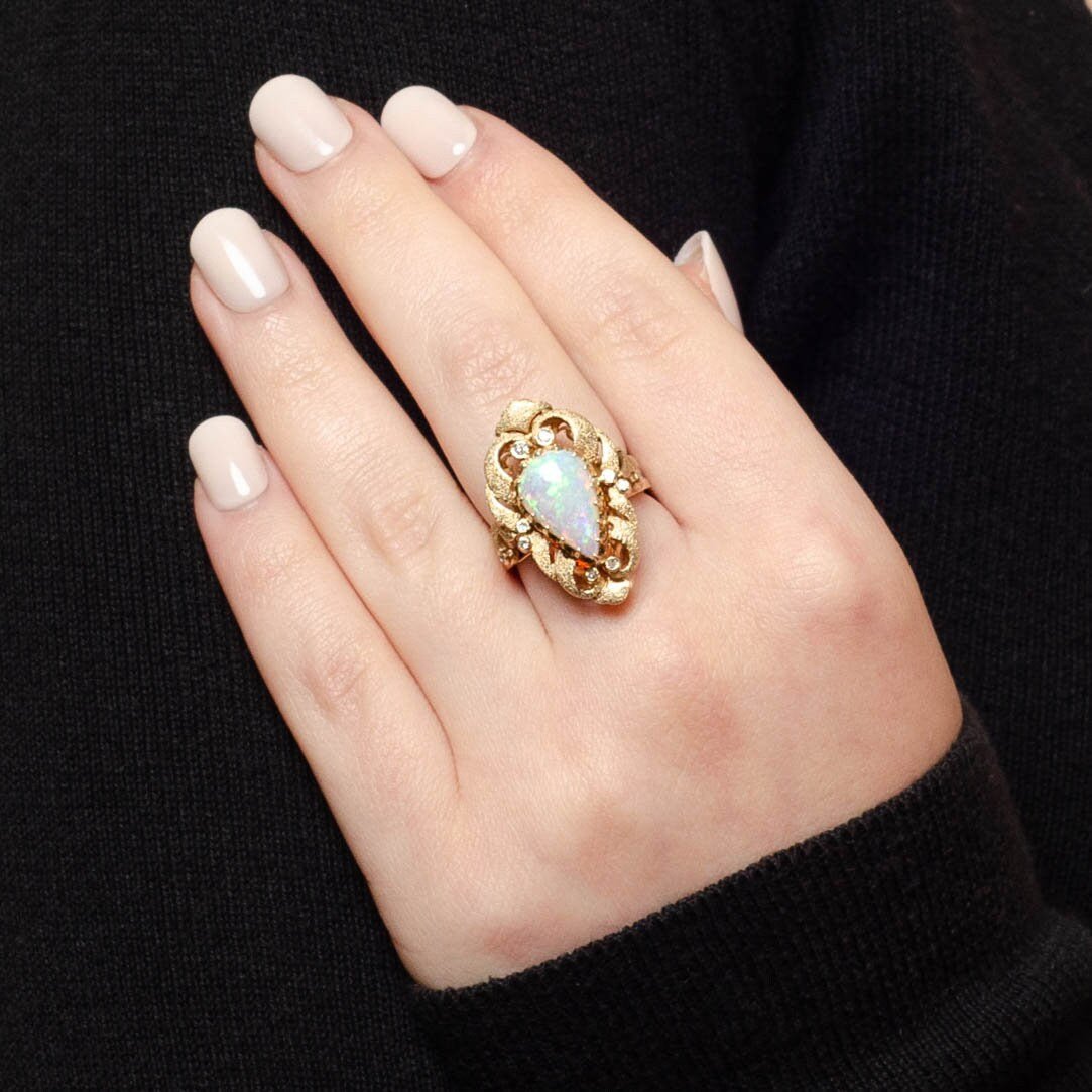 Vintage Opal Ring of 14k Gold - Trademark Antiques