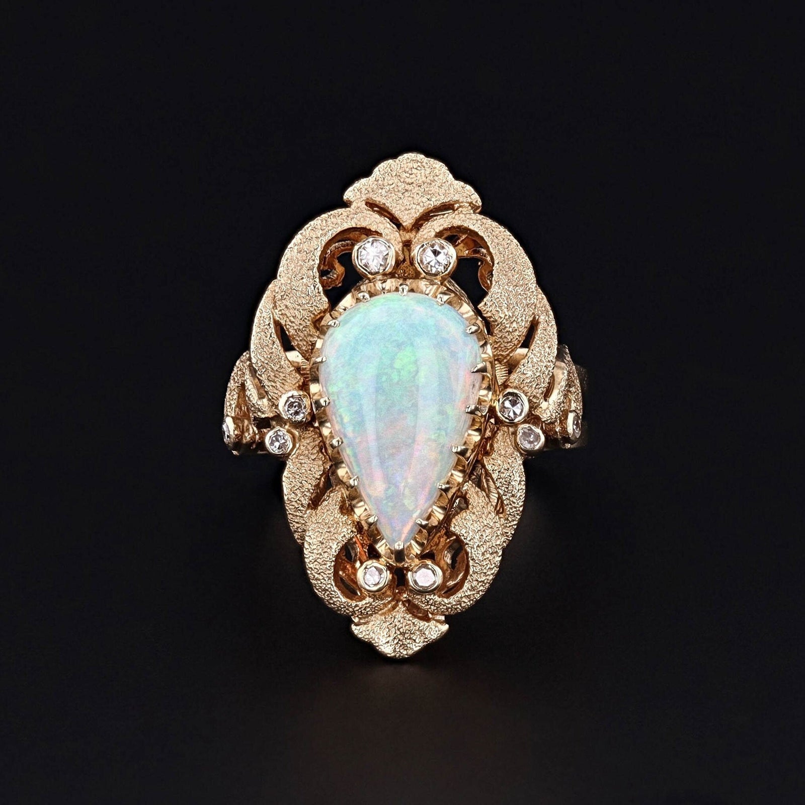 Vintage Opal Ring of 14k Gold - Trademark Antiques