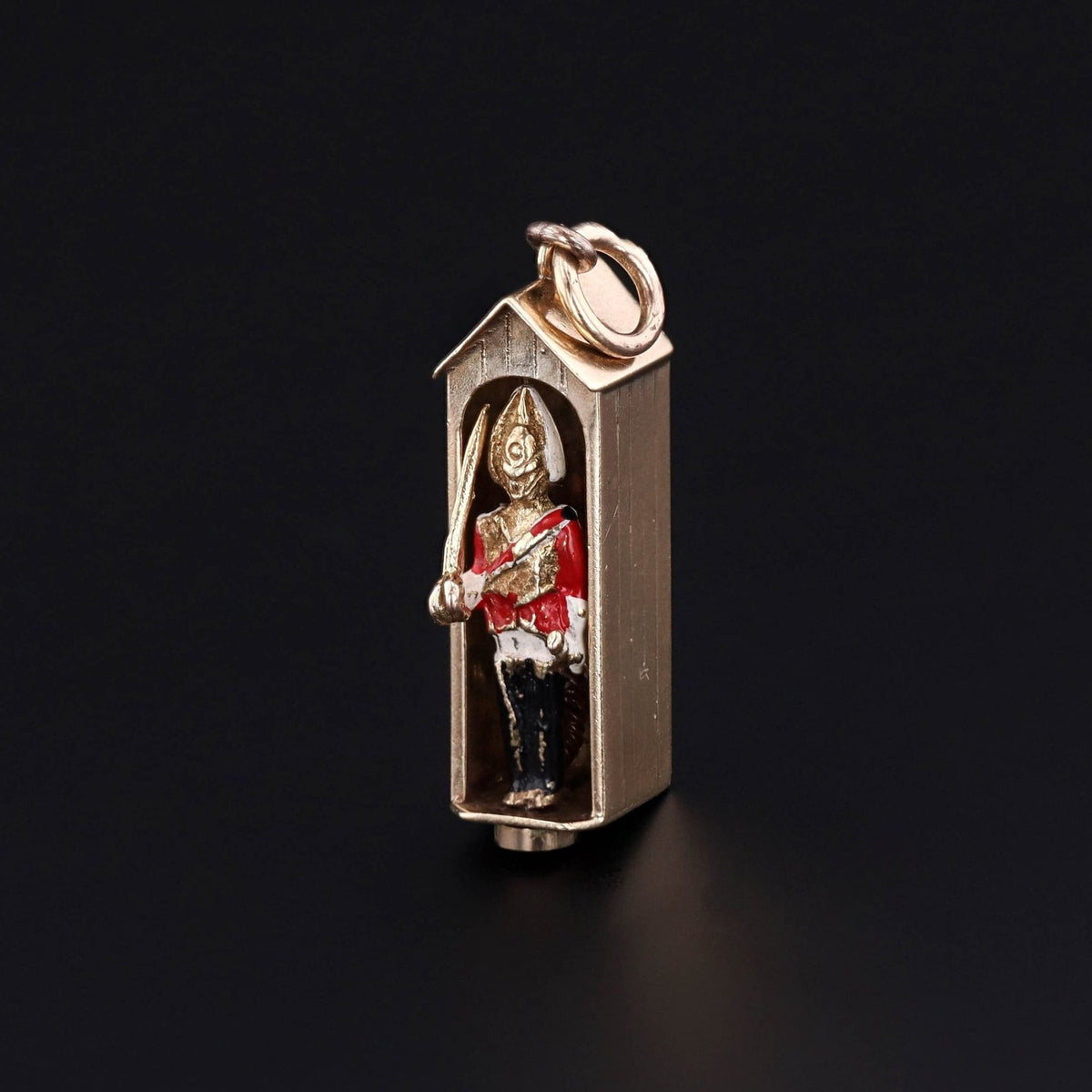 Vintage Palace Guard Pendant of 9ct Gold - Trademark Antiques