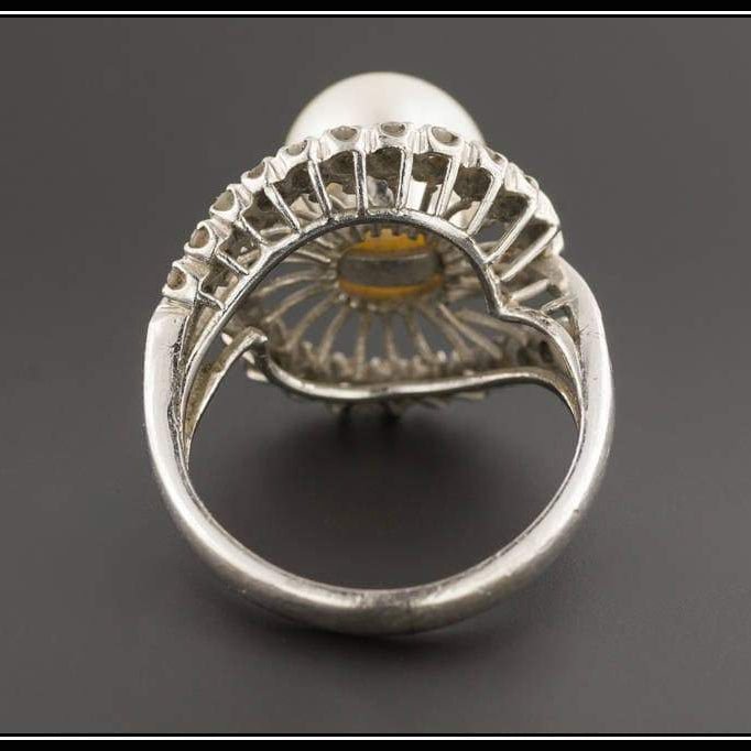 Vintage Pearl and Diamond Ring | 18k White Gold Pearl Ring - Trademark Antiques