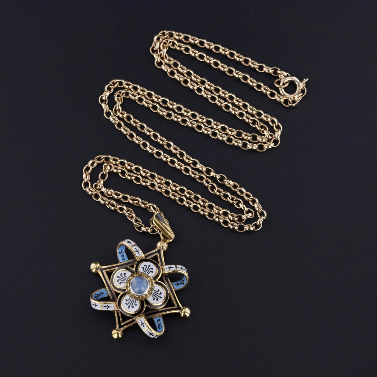 Vintage Renaissance Revival Pendant of 9ct Gold - Trademark Antiques