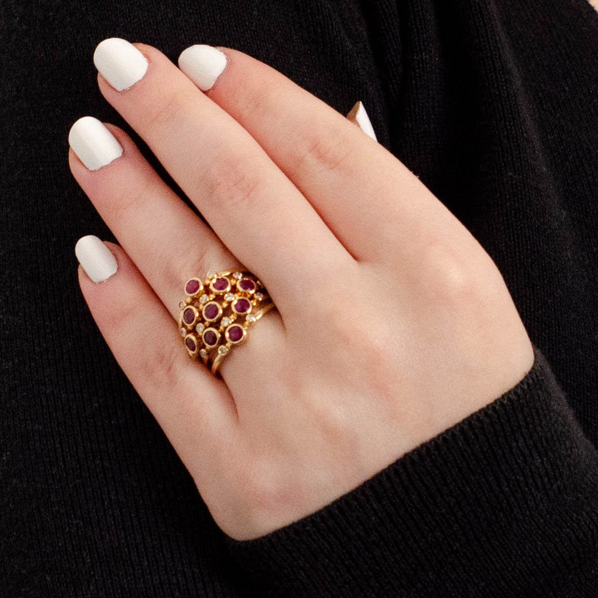 Vintage Ruby Harem Ring of 14k Gold - Trademark Antiques