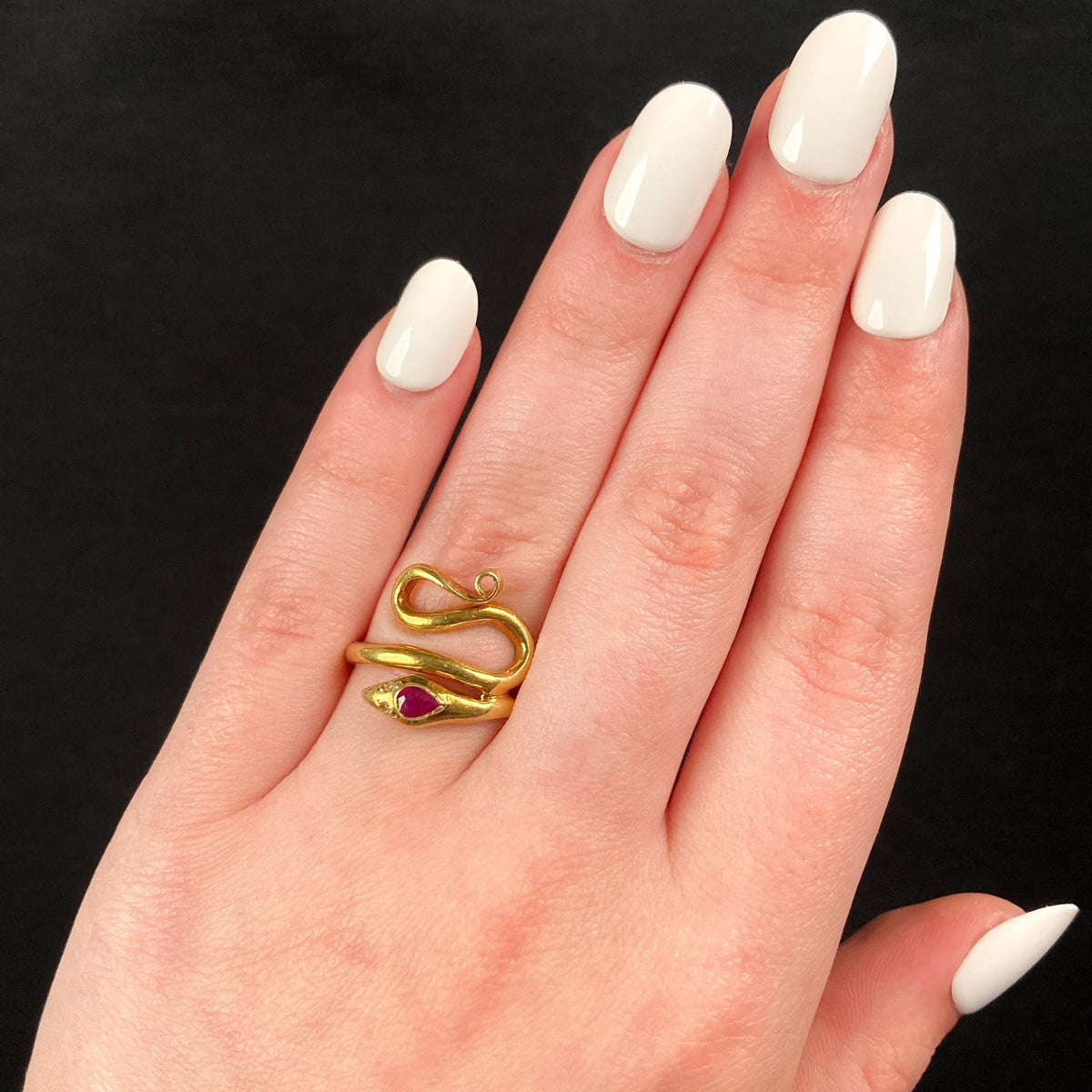 Vintage Ruby Snake Ring of 18k Gold - Trademark Antiques