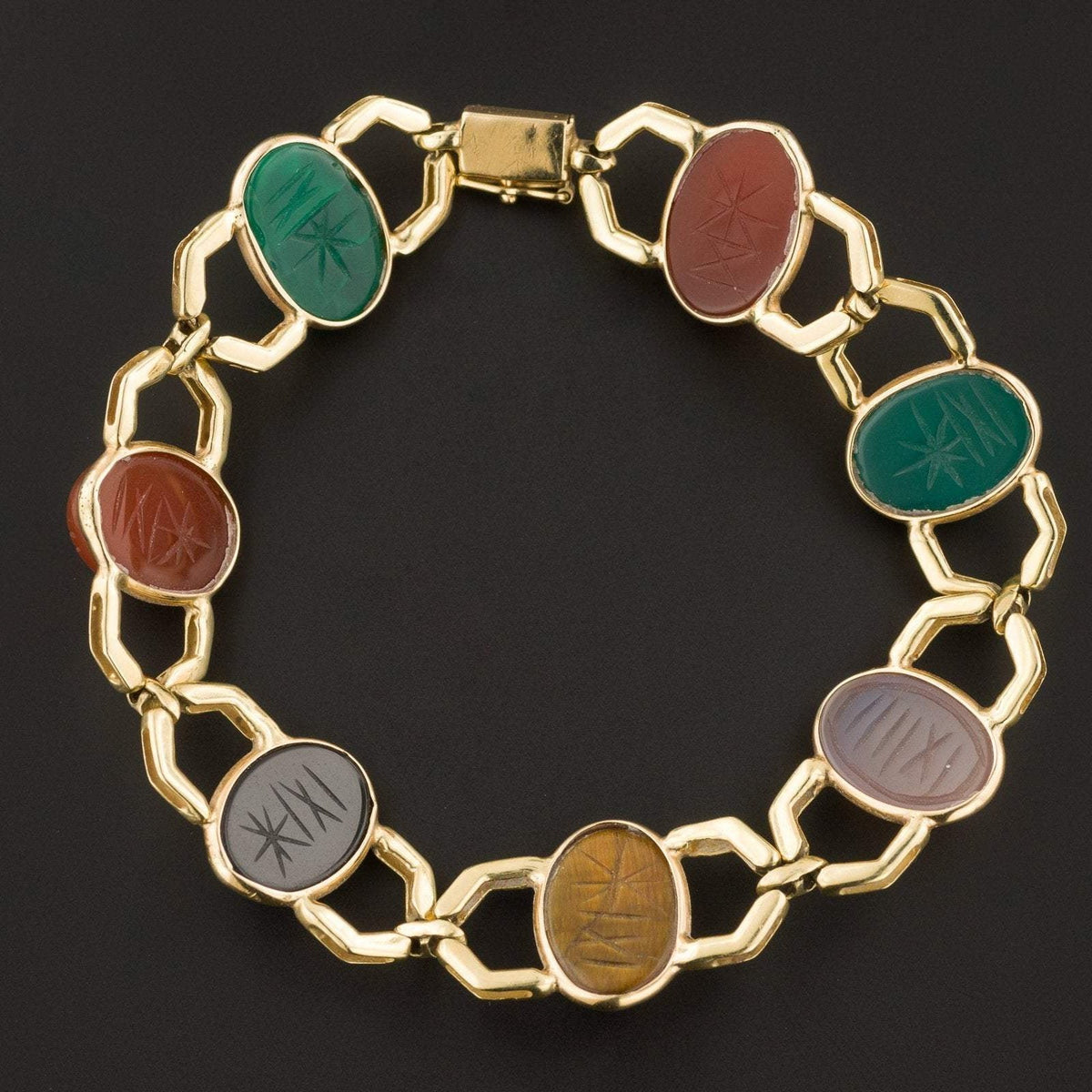 Vintage Scarab Bracelet | 14k Gold Carved Scarab Bracelet - Trademark Antiques