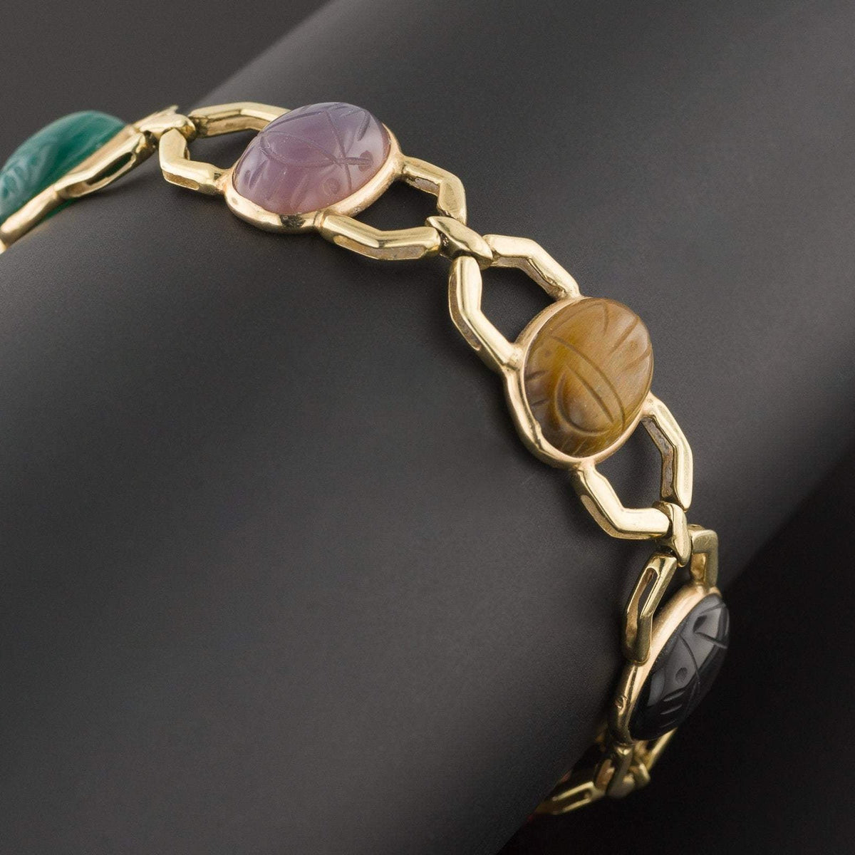 Vintage Scarab Bracelet | 14k Gold Carved Scarab Bracelet - Trademark Antiques