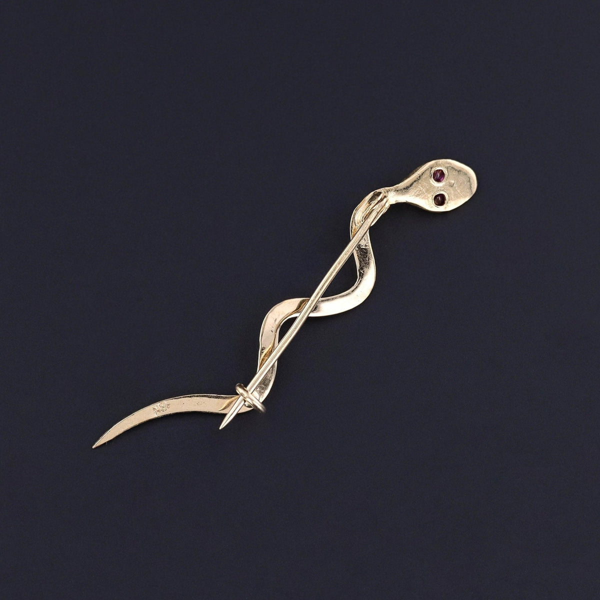 Vintage Snake Brooch of 18k Gold - Trademark Antiques