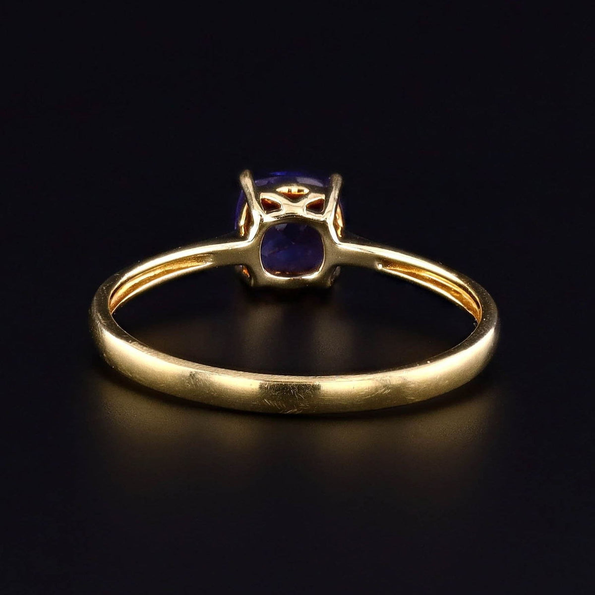 Vintage Tanzanite Ring of 14k Gold - Trademark Antiques