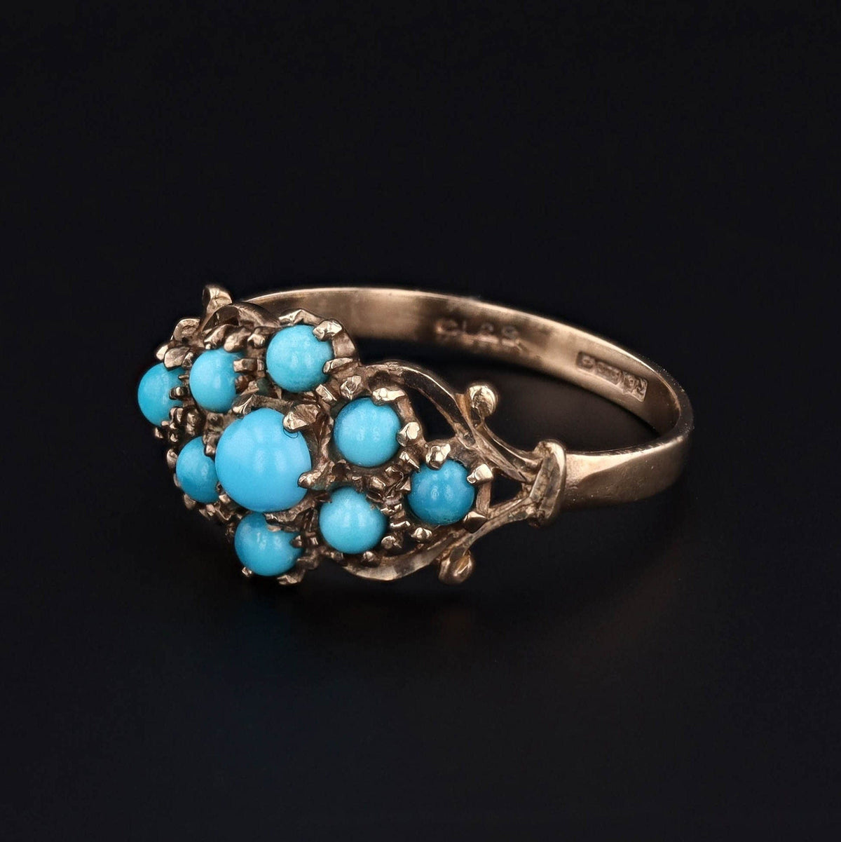 Vintage Turquoise Ring of 9ct Gold - Trademark Antiques