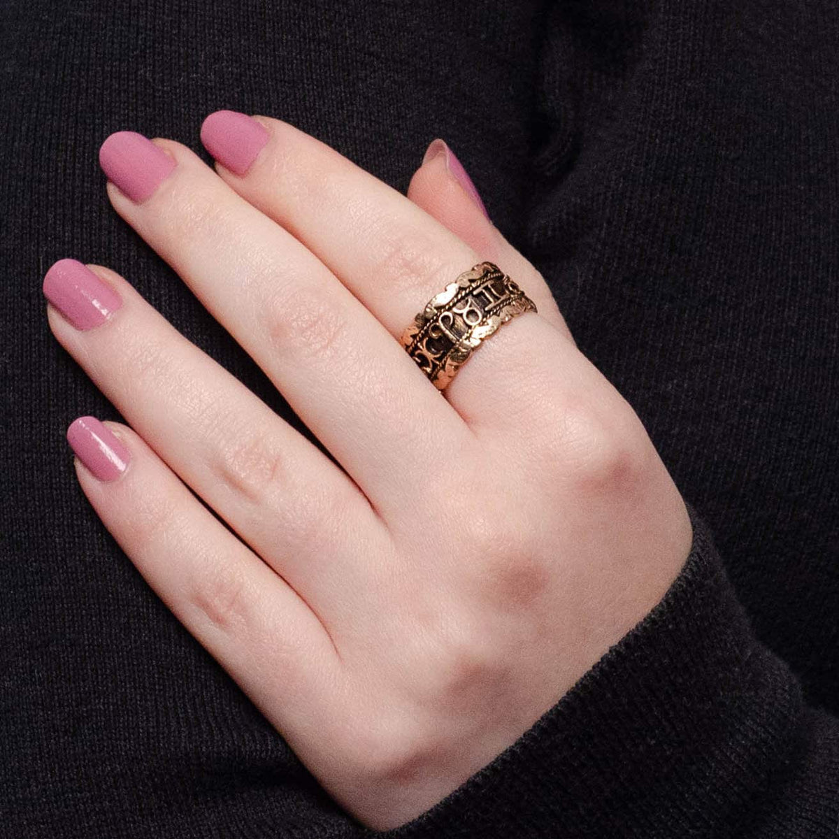 Vintage Zodiac Ring of 18k Rose Gold - Trademark Antiques
